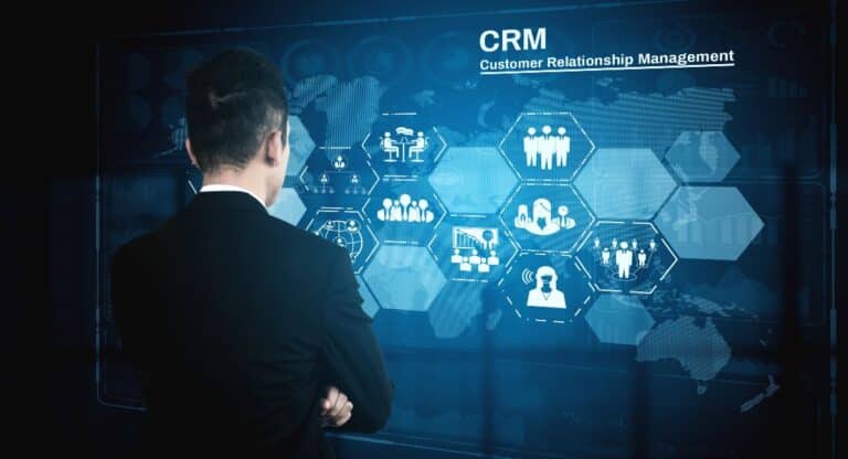 Fungsi CRM dalam Meningkatkan Efisiensi dan Hubungan Pelanggan