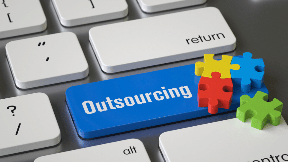 apa itu outsource inventory management